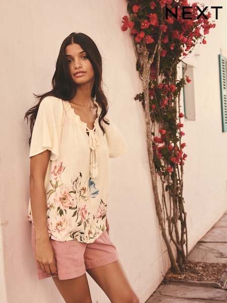 Cream Floral Placement Print Short Sleeve Tie Neck Bardot Top (E48195) | €32