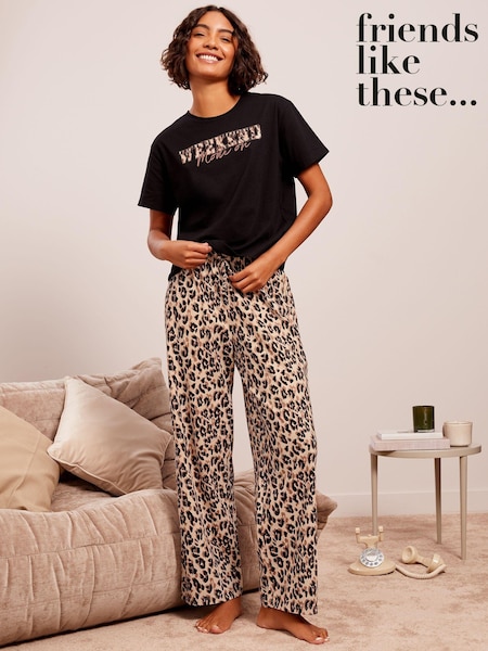 Friends Like These Animal Slogan T-Shirt And Leggings Lounge Set (E49336) | ‏74 ر.ق.