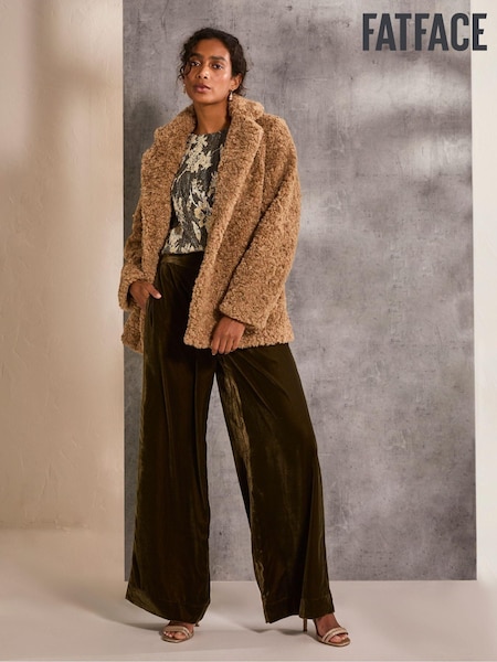 FatFace Maggie Natural Short Teddy Coat (E50324) | €72