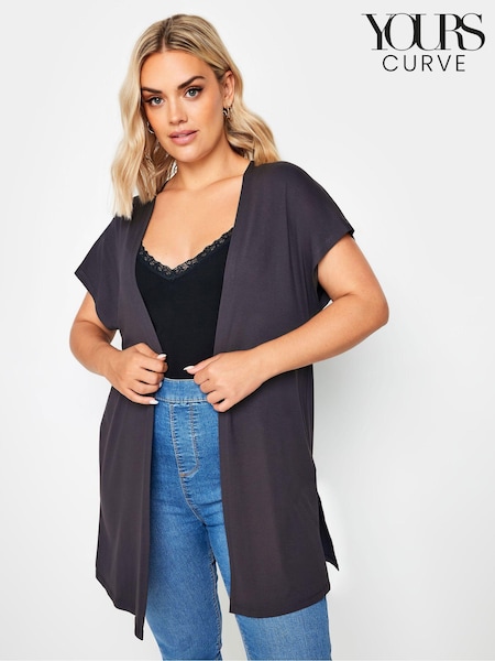 Harmaa - Yours Curve on kasvanut peiteltynä (E53666) | €35