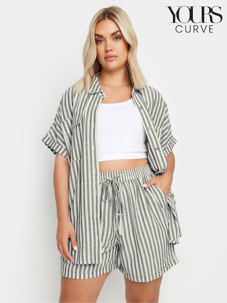 Yours Curve Black Linen Stripe Co-Ord Shorts (E53727) | €36