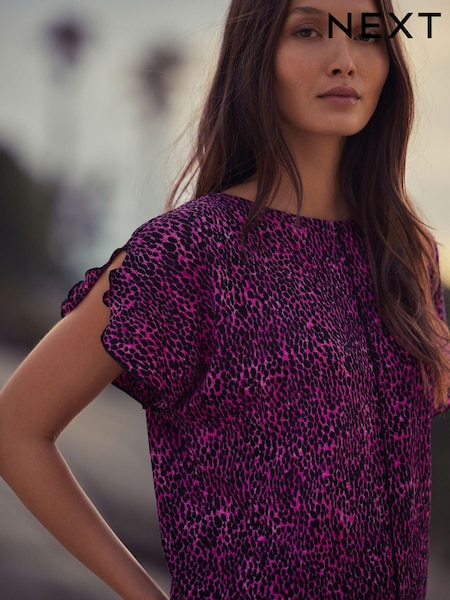 Pink Animal Print Flutter Sleeve Textured Smart Top (E54567) | 777 UAH