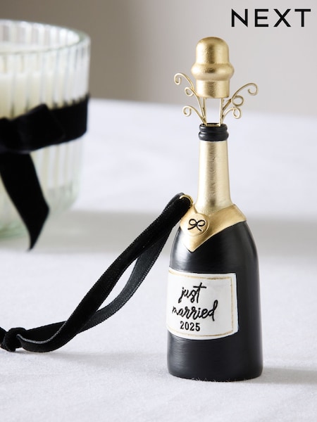 Black/White Est 2025 Wedding Champagne Hanging Decoration (E62489) | €11