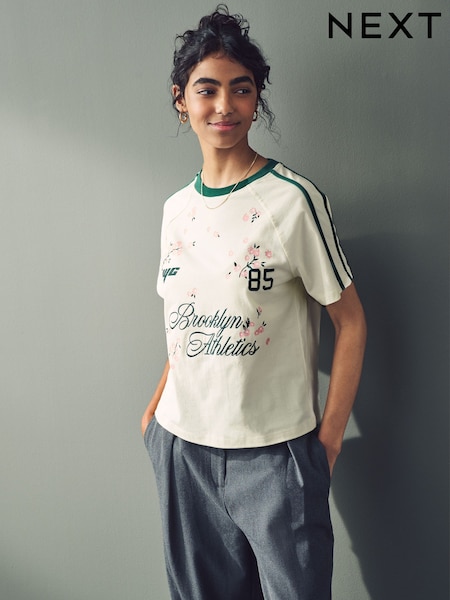 Ecru Graphic Brooklyn Embroidered Floral Football Jersey Inspired Crew Neck Short Sleeve Cotton Graphic T-Shirt (E63257) | 883 UAH