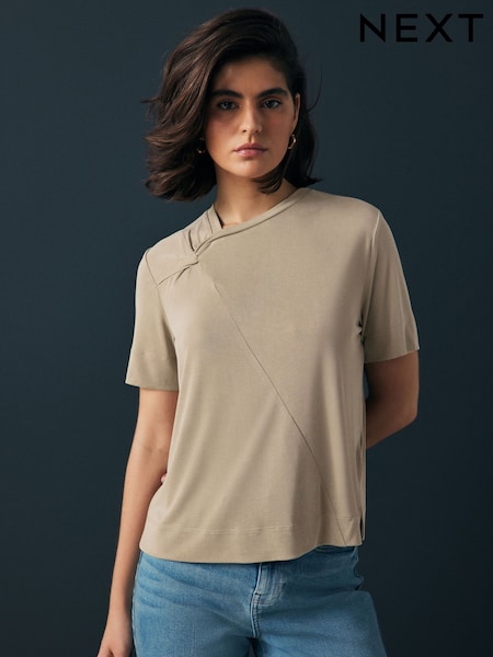 Neutraali - Twist Detail Premium Polymodal T-paita (E63274) | €21