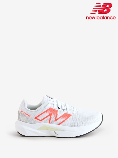 New Balance White Womens Fuelcell Propel V5 Trainers (E63725) | €140