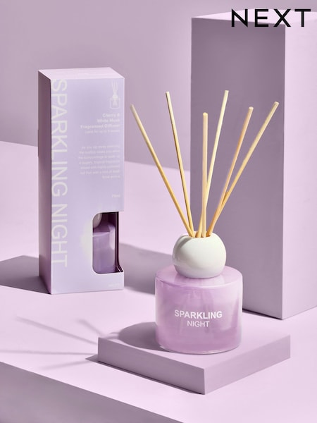 Cherry and White Musk 70ml Fragranced Reed Diffuser (E67094) | €15.50