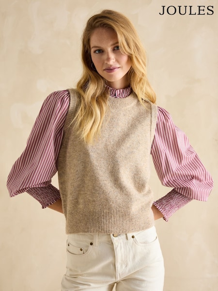 Joules Holly Camel Regular Fit Knitted Vest (E67247) | R$ 395