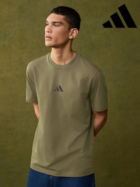 adidas Green Essentials Small Logo Single Jersey 100% Cotton T-Shirt (E67458) | R$ 195