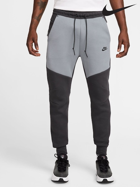 Антрацит/Сірий - Nike Технічне руно джоггерів (E67641) | 5 407 грн