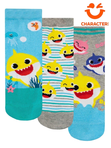 Character Blue Baby Shark Socks 3 Pack (E68869) | €8
