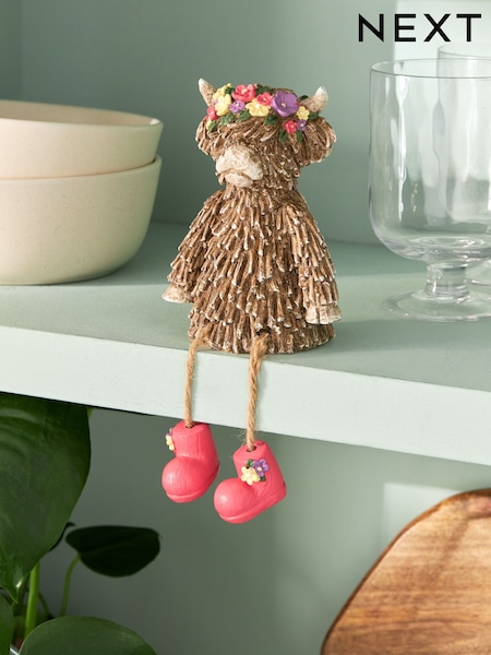 Natural Hamish the Highland Cow Small Dangly Leg Ornament With Floral Crown (E70166) | kr147