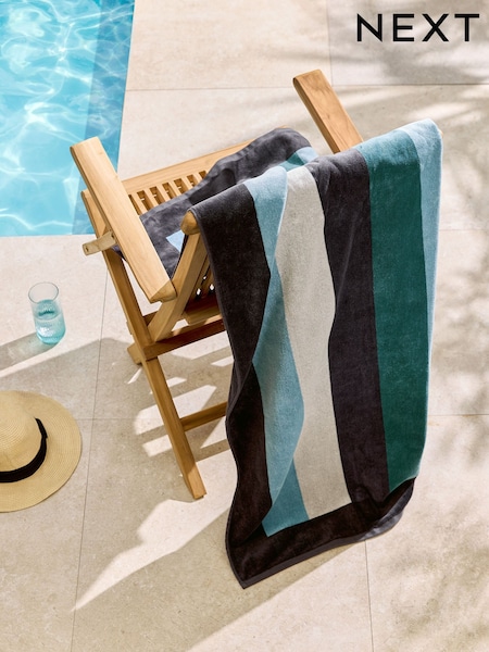 Blue Stripe XL 100% Cotton Beach Towel (E71577) | €22