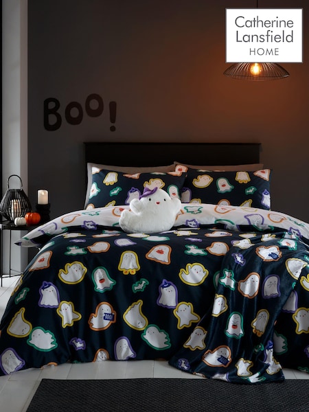Catherine Lansfield Black Halloween Ghosts Cosy Fleece Blanket Throw (E71980) | €17.50