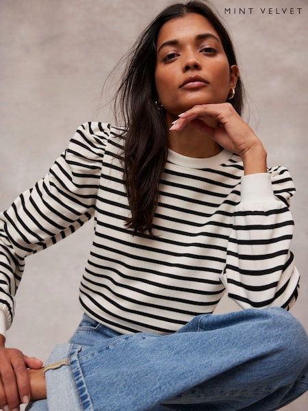 Mint Velvet Cream Striped Ruched Shoulder Sweatshirt (E76940) | kr985