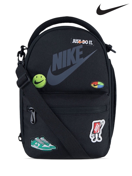 Nike Black Patch Logo Lunch Bag (E79360) | €36