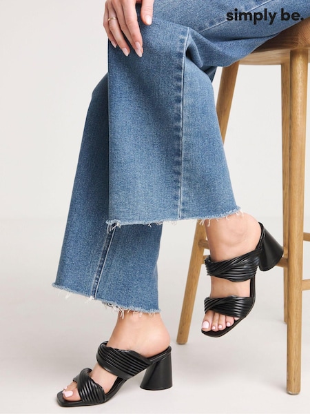 Simply Be Black Wide Fit Pleated Twist Strap Heeled Sandals (E79887) | €24