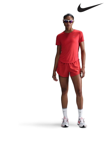 Nike Red Dri Fit Tempo T-Shirt (E79994) | €44
