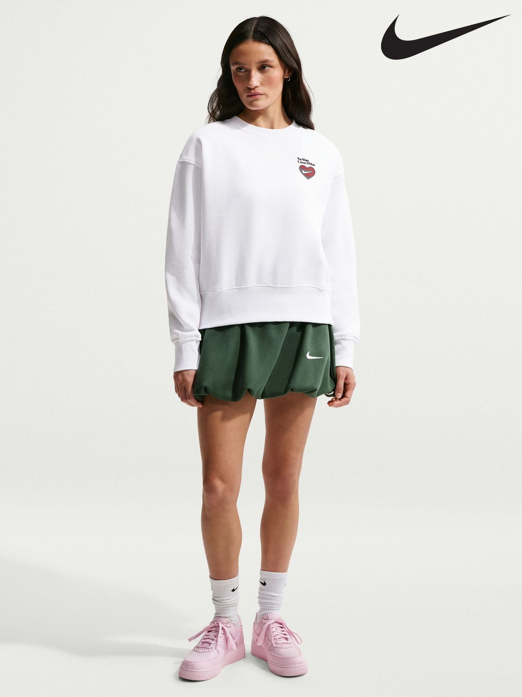 nike white jumper womens