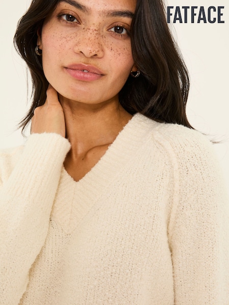 Norsunluu - FATFACE Bonnie Boucle V-kaula-aukko Neulepusero (E82203) | €88