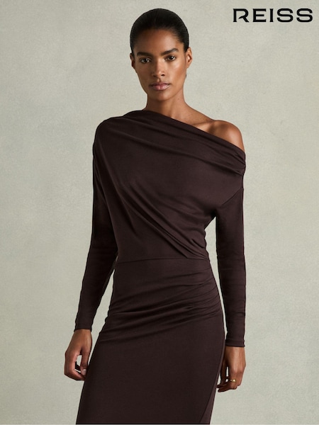 Коричневый - Reiss Fleur Off-The-Shoulder Ruched Jersey Midi Dress (E82408) | €225