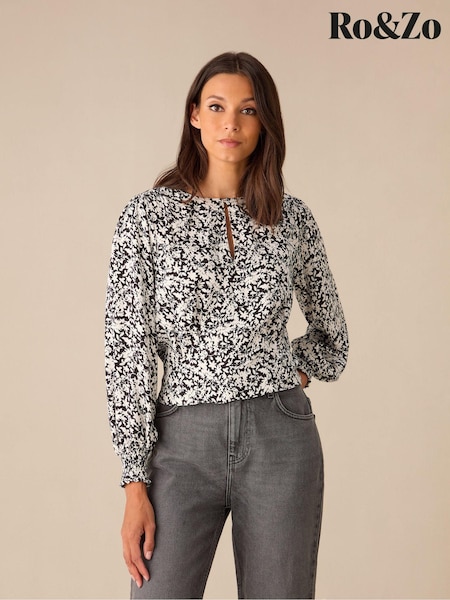 Ro&Zo Black Mono Floral Print Keyhole Front Blouse (E84479) | €39
