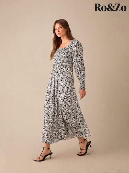Ro&Zo Black Petite Mono Floral Print Shirred Midaxi Dress (E84482) | €63