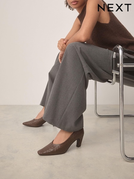 rjava - Forever Comfort® Chisel Toe Weave Courts (E85114) | € 38