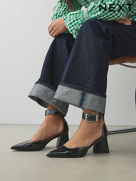 Black Standard Fit Forever Comfort® Point Toe Buckle Hardware Detail Block Heels (E85138) | €68