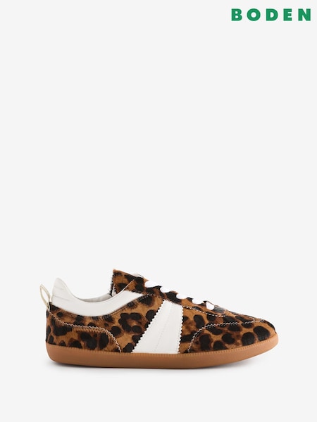 Boden Brown Erin Retro Tennis Trainers (E85419) | €84