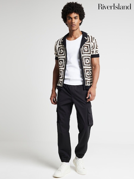 River Island Regular Fit Cuffed Cargo Trousers (E85937) | €63
