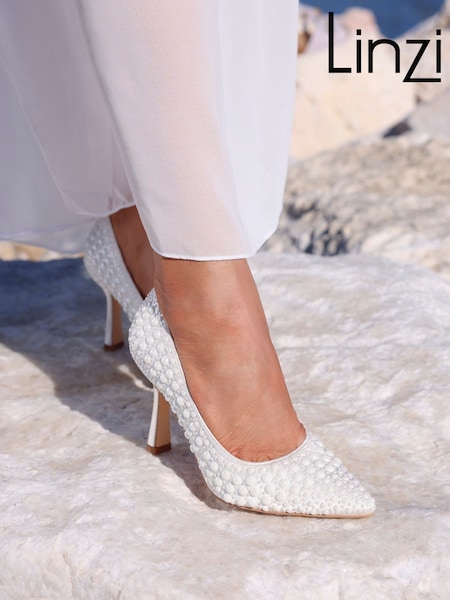 Linzi Ivory Bridal Dreaming Pearl Embellished Stiletto Pointed Court Heels (E85968) | 2,764 UAH