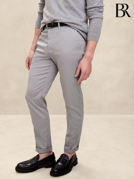 Banana Republic Grey Athletic Tapered Fit Chinos (E87847) | €55