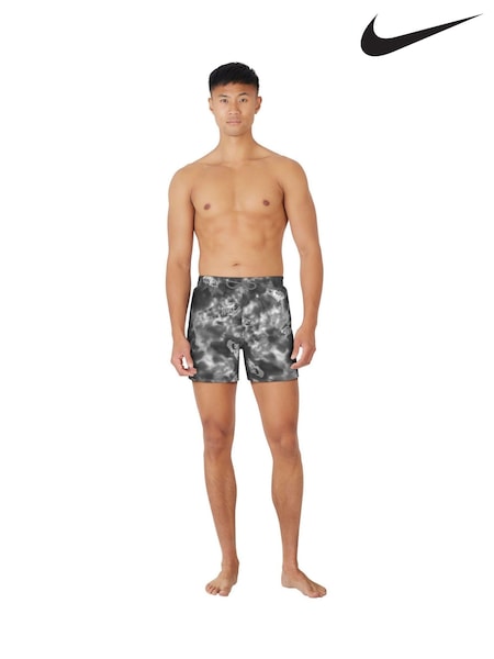 Nike Water Tie Dye Print 5 Inch Volley Shorts (E88610) | 65 €