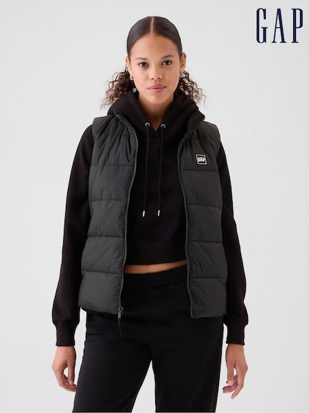 Gap Black Logo Cold Control Puffer Gilet (E88749) | €23