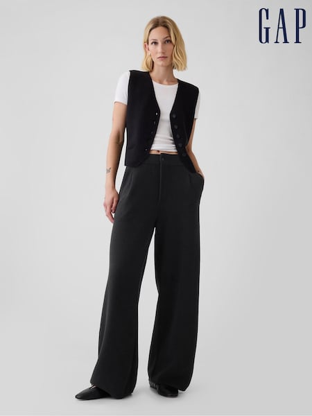 Gap Black CashSoft Pleated Trousers (E88791) | €72
