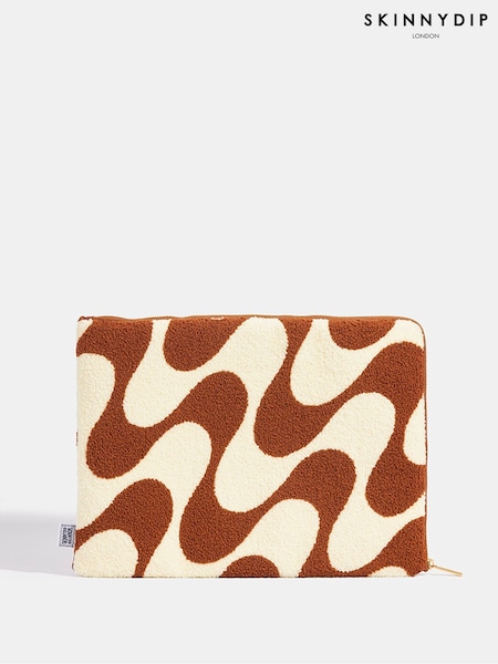 Teddy Wave Fuzzy Laptop Case - 13" (E90294) | €32