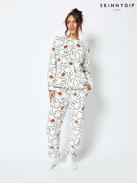 Miffy x Skinnydip Fleece Pyjama Set in White (E90359) | €48