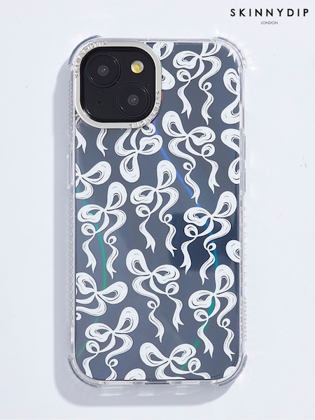 Blanco - Skinnydip iPhone 12 / 12 Pro Case Care Bears Rainbow (E90362) | 34 €
