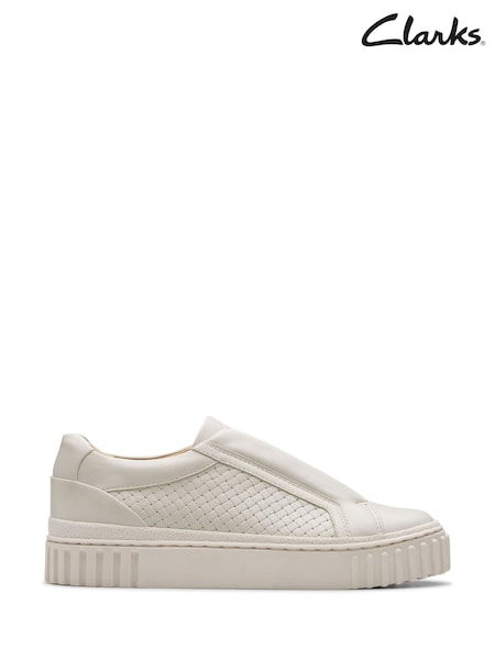 Off White - Pantofi din piele Clarks Mayhill Bay (E92057) | 633 LEI