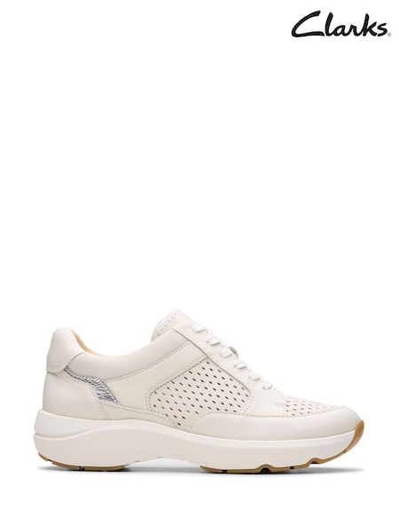 Clarks Tivoli Walk Shoes (E92072) | €106