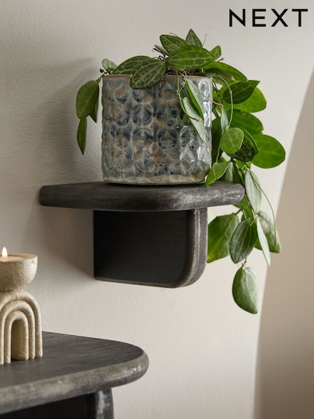 Black Small Chunky Display Shelf (E93403) | 2,145 ISK