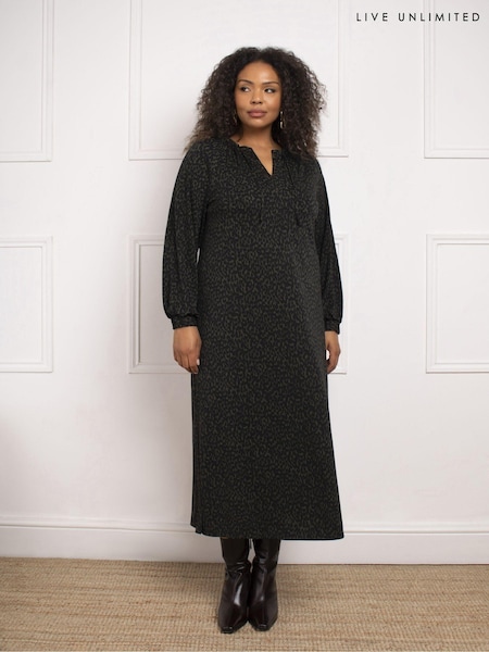 Live Unlimited Curve Khaki Green Dash Print V-Neck Midi Dress (E93784) | €50