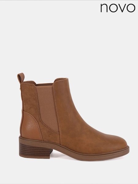 Novo Brown Wide Fit Daniela Flat Chelsea Boots (E94152) | €60