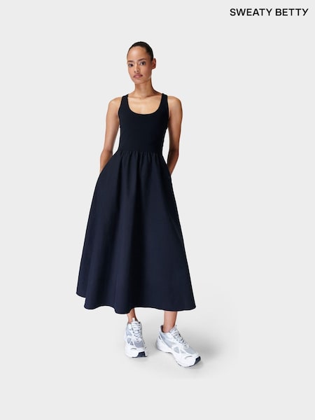 Sweaty Betty Explorer Ribbed Racer Dress (E94932) | R$ 985