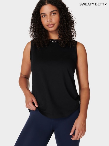 Musta - Sweaty Betty Essential Hihaton Tank (E94934) | €39