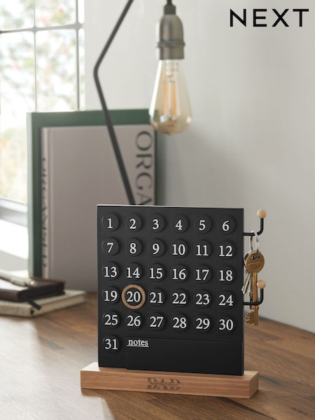 Black/Brown Bronx Best Dad Ever Calendar (E95186) | €18