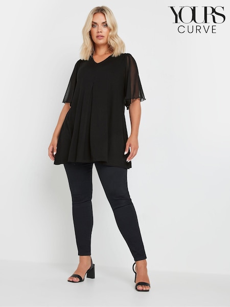 Yours Curve Black Pleated Front Mesh Sleeve Top (E95286) | R$ 235