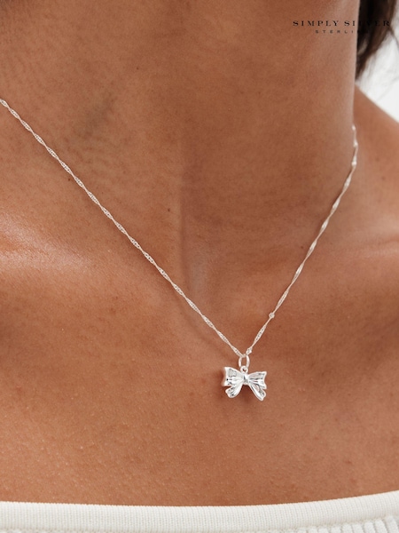 Simply Silver Silver Tone Sterling 925 Polished Bow Pendant (E96135) | €35