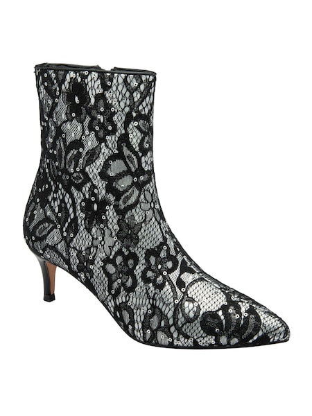 Ravel Black Pointed-Toe Ankle Boots (E96391) | 198 QAR